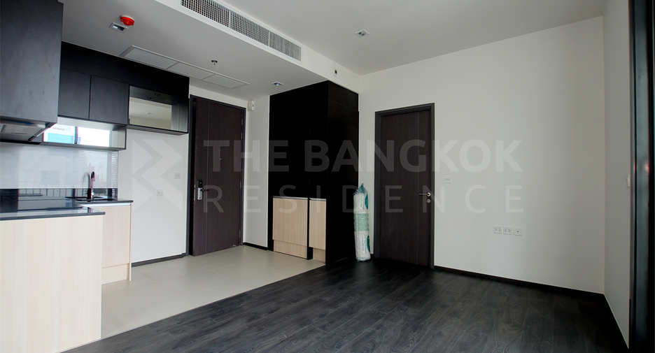 For sale 1 bed condo in Khlong Toei, Bangkok