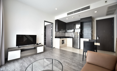 For sale 1 bed condo in Khlong Toei, Bangkok