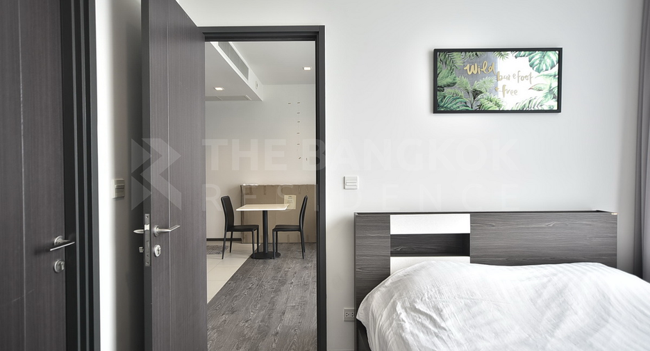 For sale 1 bed condo in Khlong Toei, Bangkok