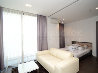 À vendre 1 chambre condo à Sathon, Bangkok
