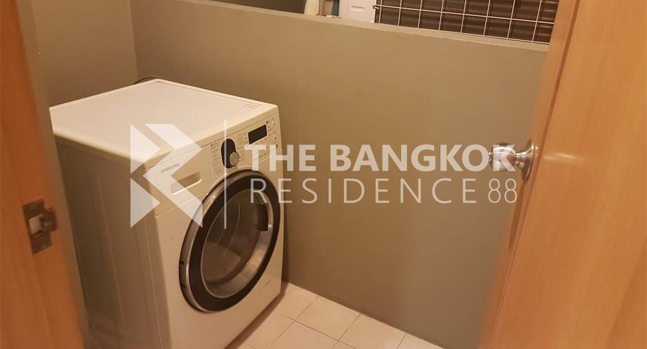 À vendre 1 chambre condo à Khlong Toei, Bangkok