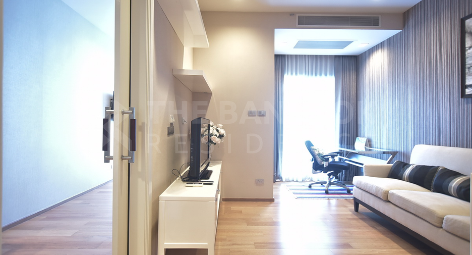 For sale 1 bed condo in Khlong Toei, Bangkok