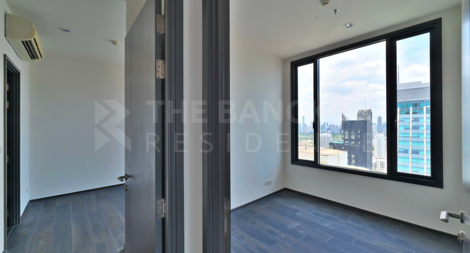 Condo en venta de 2 habitaciones en Khlong Toei, Bangkok
