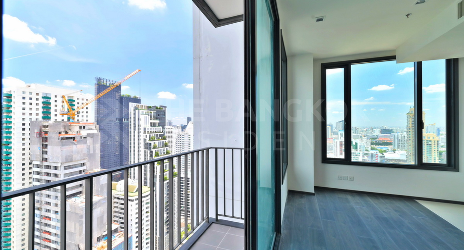 Condo en venta de 2 habitaciones en Khlong Toei, Bangkok