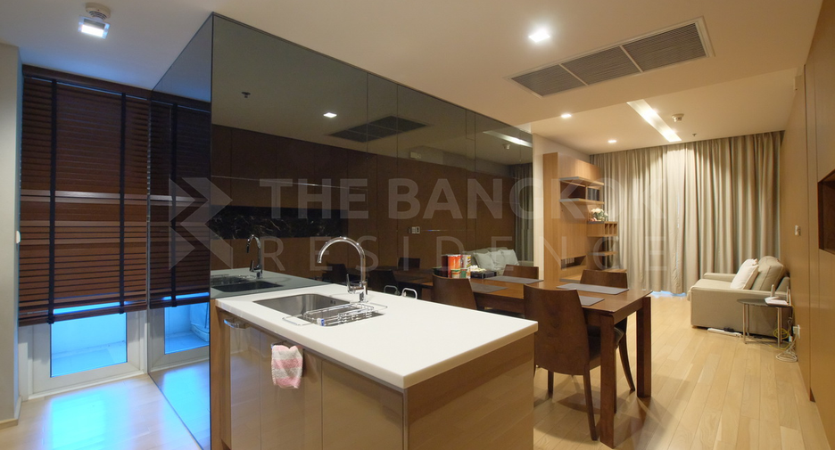 À vendre 2 chambres condo à Khlong Toei, Bangkok