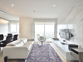 À vendre 2 chambres condo à Watthana, Bangkok