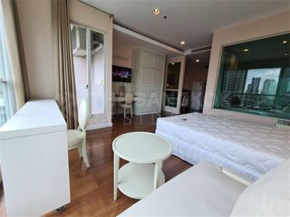Wohnung zum Kauf mit 1 Zimmer in Pathum Wan, Bangkok