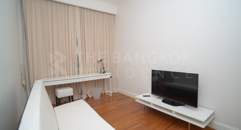 For sale 2 bedrooms condo in Pathum Wan, Bangkok