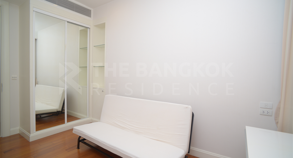 For sale 2 bedrooms condo in Pathum Wan, Bangkok
