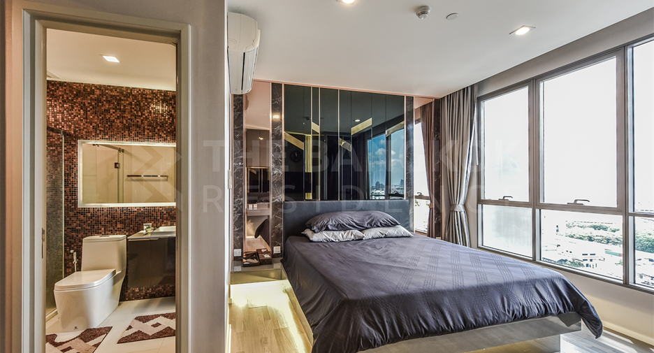 For sale 2 bedrooms condo in Sathon, Bangkok
