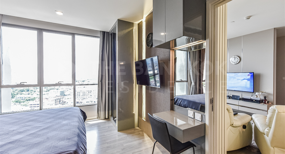 For sale 2 bedrooms condo in Sathon, Bangkok