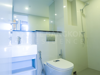 Продажа 1 кровать кондо в Сатхон, Бангкок