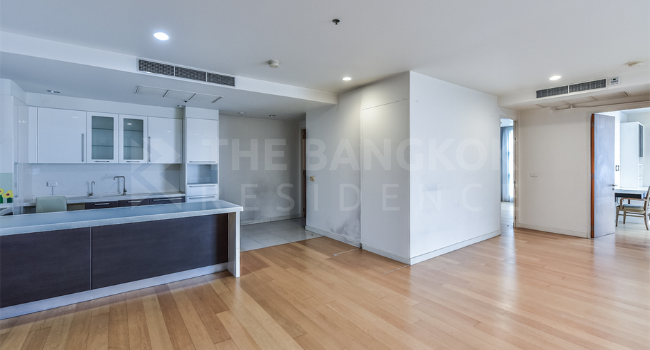 ขาย 4 ห้องนอน คอนโด ใน บางคอแหลม, กรุงเทพฯ