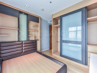 À vendre 4 chambres condo à Bang Kho Laem, Bangkok