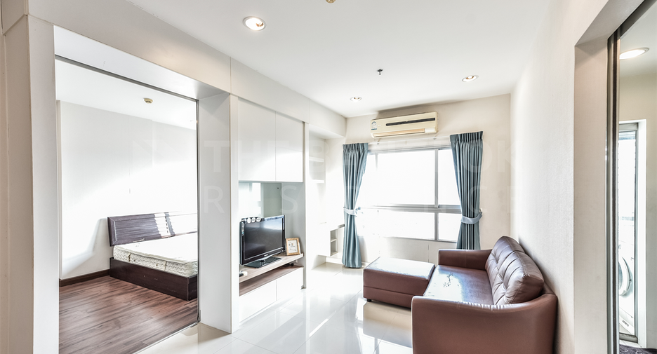 For sale 1 bed condo in Khlong San, Bangkok