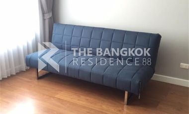 For sale 1 bed condo in Khlong Toei, Bangkok