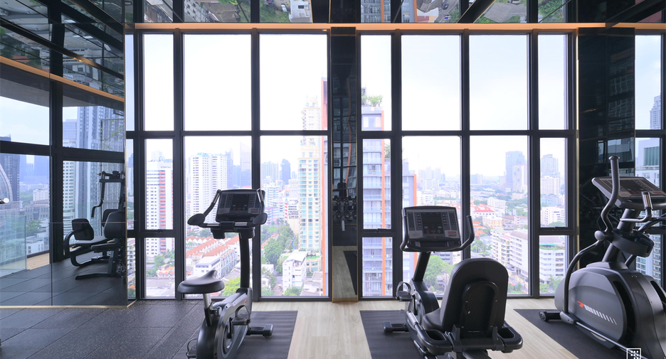 À vendre 2 chambres condo à Watthana, Bangkok