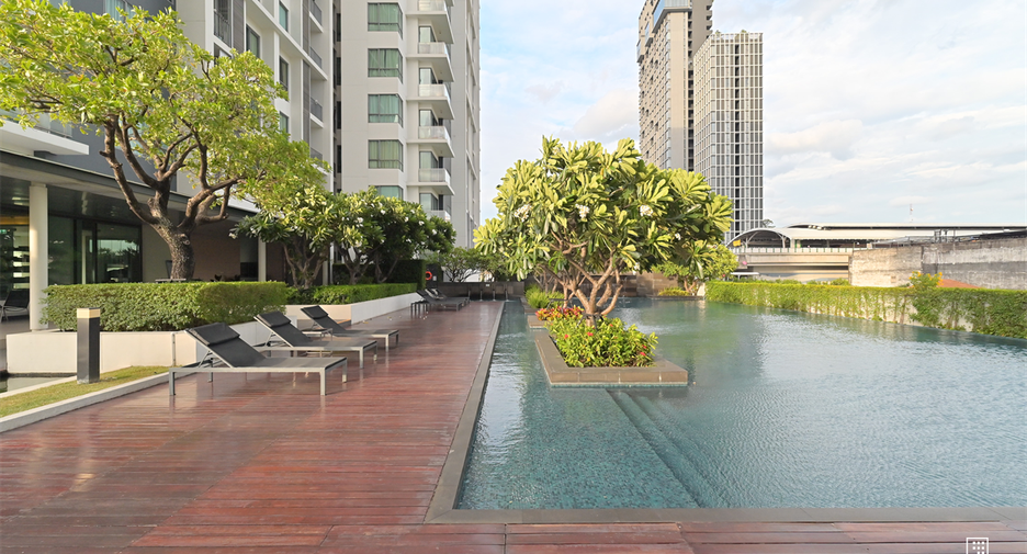 À vendre 1 chambre condo à Phra Khanong, Bangkok