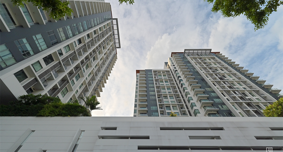 À vendre 1 chambre condo à Phra Khanong, Bangkok
