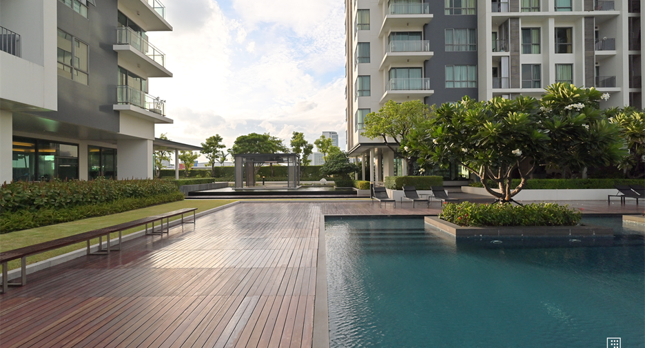 À vendre 1 chambre condo à Phra Khanong, Bangkok