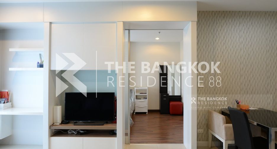 For sale 1 bed condo in Khlong San, Bangkok