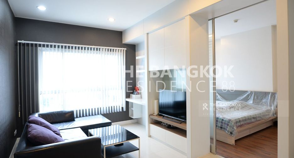 For sale 1 bed condo in Khlong San, Bangkok