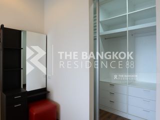 出售 1 卧室 公寓 在 Khlong San, 曼谷