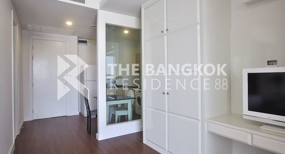 For sale 1 bed condo in Pathum Wan, Bangkok