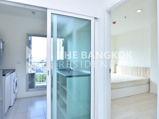 For sale 2 bedrooms condo in Thon Buri, Bangkok
