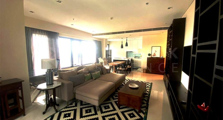 À vendre 2 chambres condo à Sathon, Bangkok