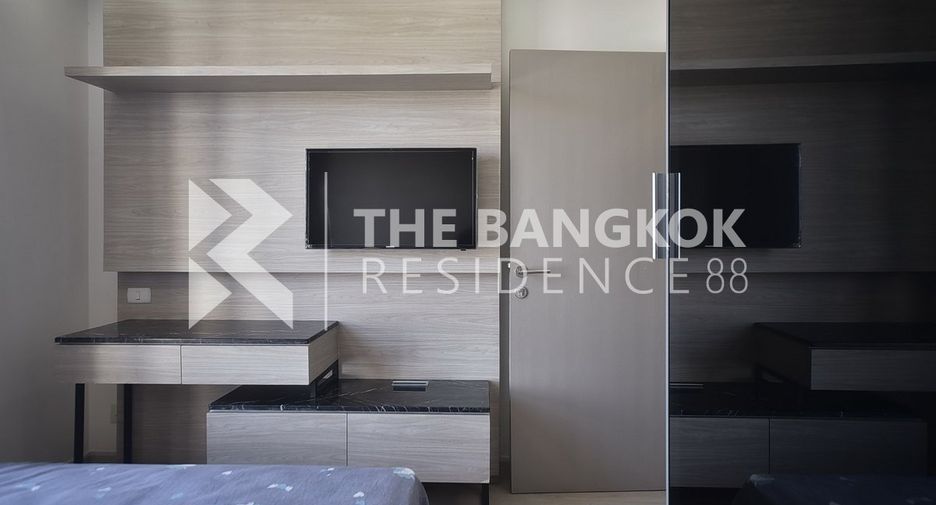 Condo en venta de 2 habitaciones en Phra Khanong, Bangkok