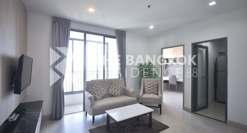 Condo en venta de 2 habitaciones en Phra Khanong, Bangkok