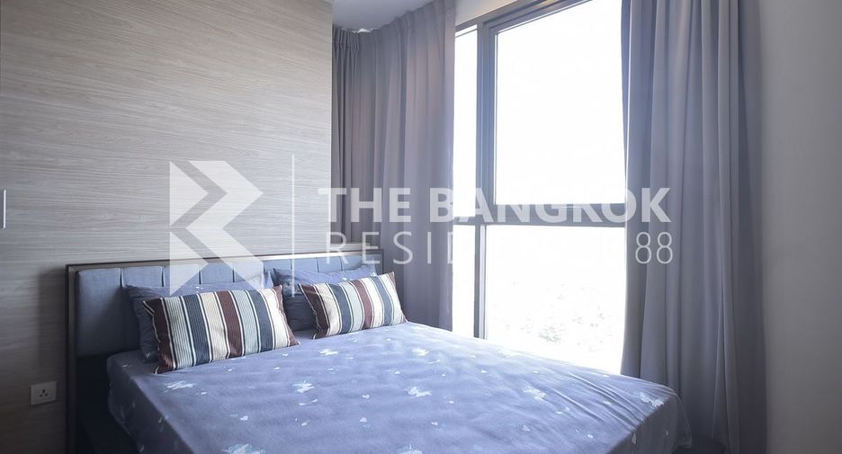 Condo en venta de 2 habitaciones en Phra Khanong, Bangkok