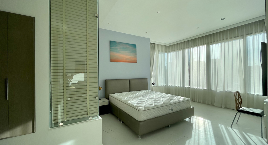 Wohnung zur Miete mit 2 Zimmer in Pathum Wan, Bangkok