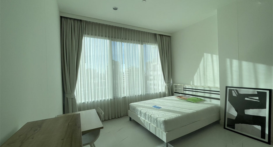 Wohnung zur Miete mit 2 Zimmer in Pathum Wan, Bangkok