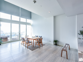 For rent 2 ベッドルーム condo in Pathum Wan, Bangkok