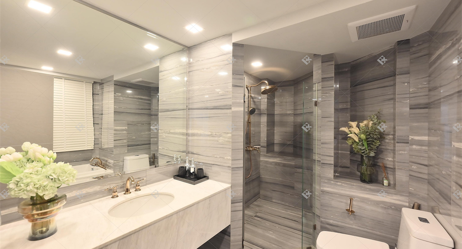 Condo en alquiler de 3 habitaciones en Watthana, Bangkok