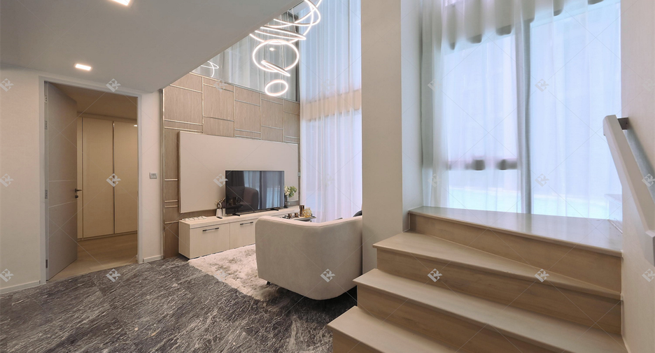 Condo en alquiler de 3 habitaciones en Watthana, Bangkok