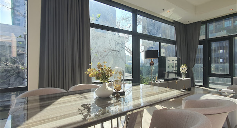 For rent 3 bedrooms condo in Watthana, Bangkok