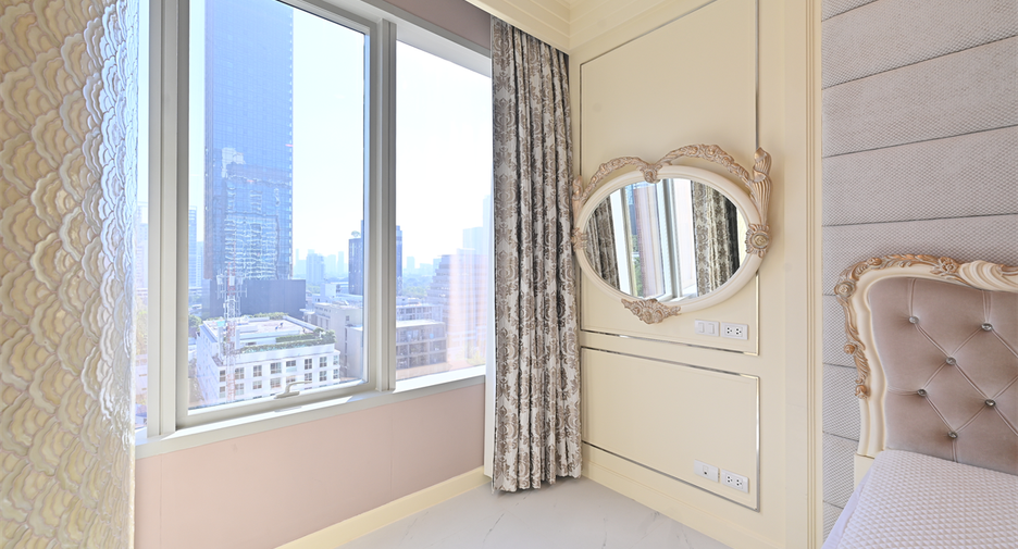 Condo en alquiler de 2 habitaciones en Pathum Wan, Bangkok