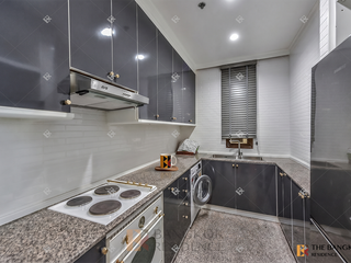 Condo en alquiler de 1 habitaciones en Khlong San, Bangkok