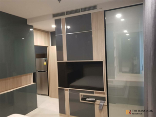 Condo en alquiler de 2 habitaciones en Pathum Wan, Bangkok