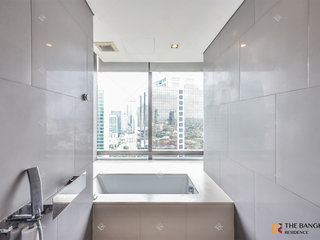 Condo en alquiler de 2 habitaciones en Sathon, Bangkok
