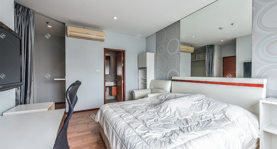 Condo en alquiler de 2 habitaciones en Khlong San, Bangkok