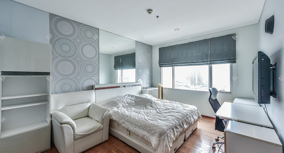 Condo en alquiler de 2 habitaciones en Khlong San, Bangkok
