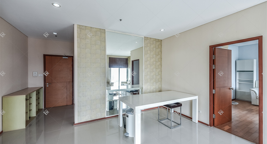 Condo en alquiler de 2 habitaciones en Khlong San, Bangkok