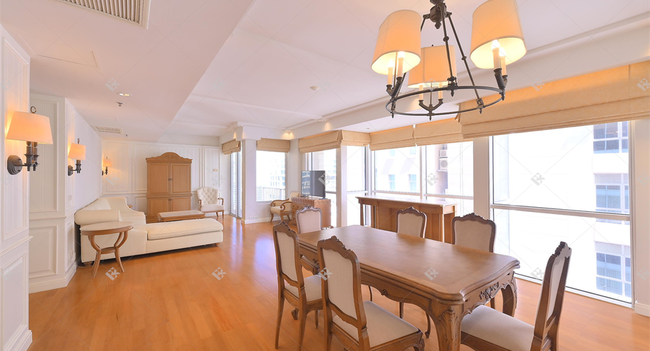 For rent 2 ベッドルーム condo in Pathum Wan, Bangkok
