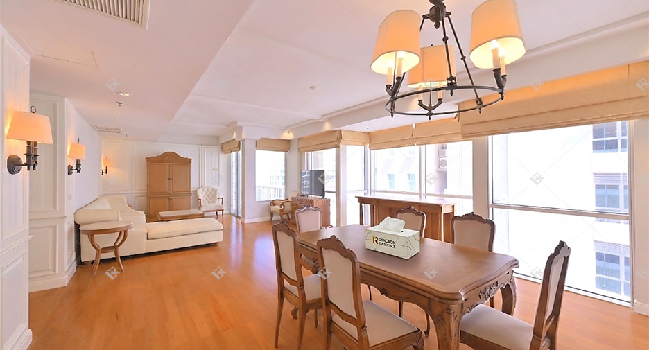 For rent 2 ベッドルーム condo in Pathum Wan, Bangkok