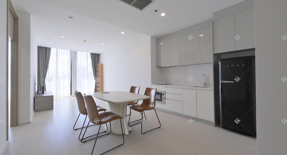 Wohnung zur Miete mit 2 Zimmer in Pathum Wan, Bangkok