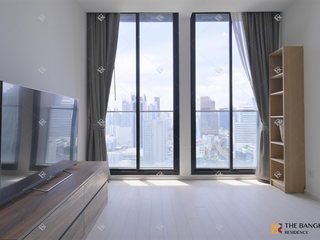 Wohnung zur Miete mit 2 Zimmer in Pathum Wan, Bangkok